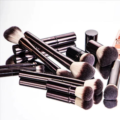 The Hourglass Brush Set