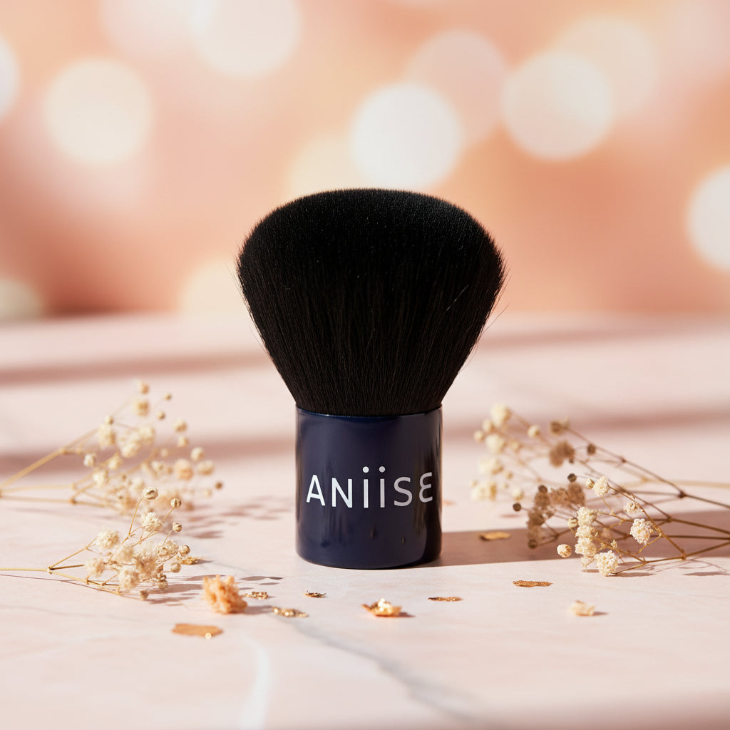 The Aniise Kabuki Brush